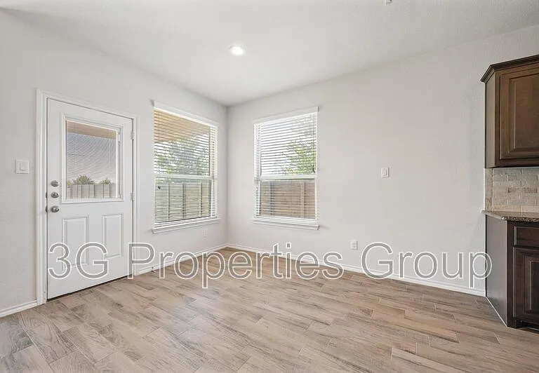 1500 Canary Ln — Photo 12