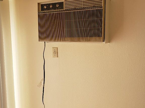 5th image of 8828 Mira Mesa Blvd APT 3