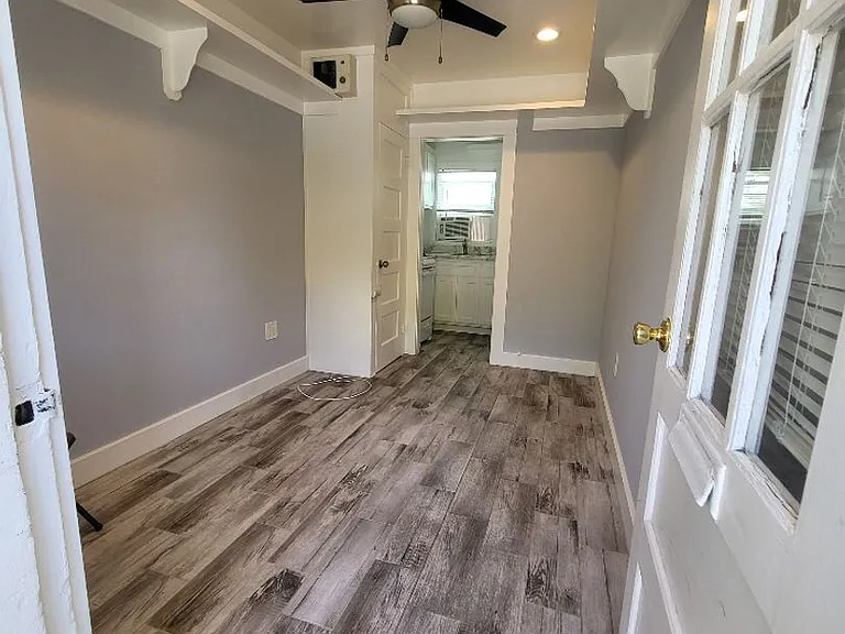 2406-2408 2410 Fernleaf St — Photo 1