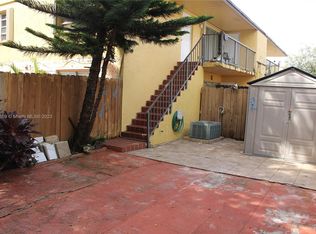 15410 SW 82nd Ln APT 825, Miami, FL 33193