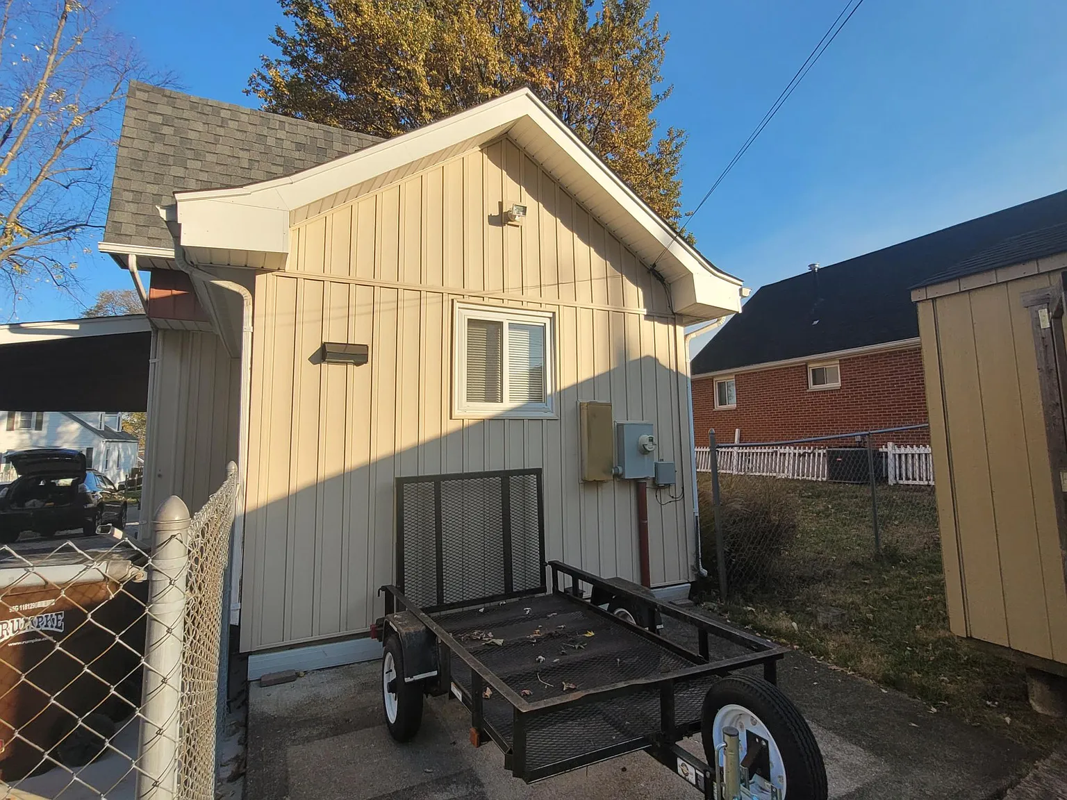 1435 Flesher Ave — Photo 2