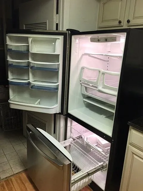 3 bed, 1450 sqft, $2,850 — Photo 3