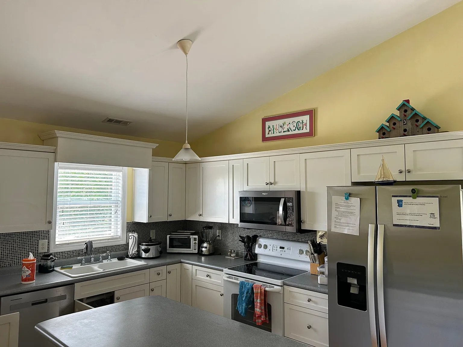 109 Ebb Tide Dr — Photo 2