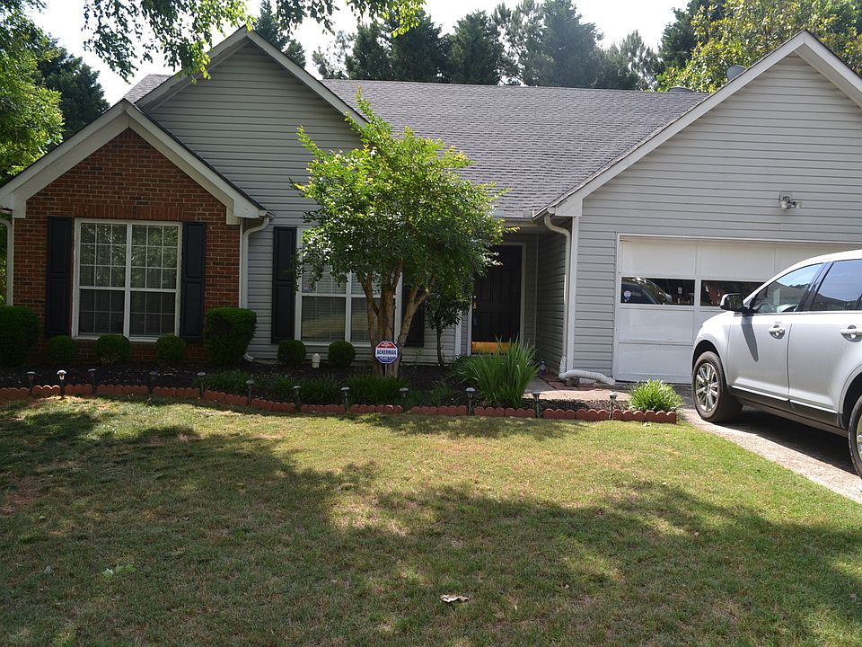 1st image of 790 Trellis Pond Ct