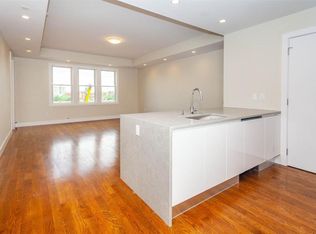 906 E 2nd St #107, Boston, MA 02127