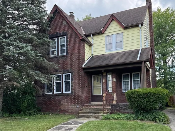 3494 Raymont Blvd, University Heights, OH 44118