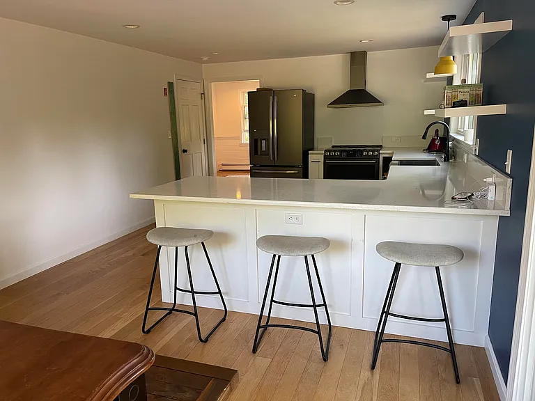 5 Elis Ln — Photo 5