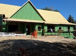 N124W14106 Lovers Ln, Germantown, WI 53022