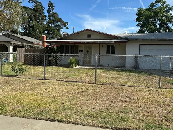 530 E 11th Street, Hanford, CA 93230