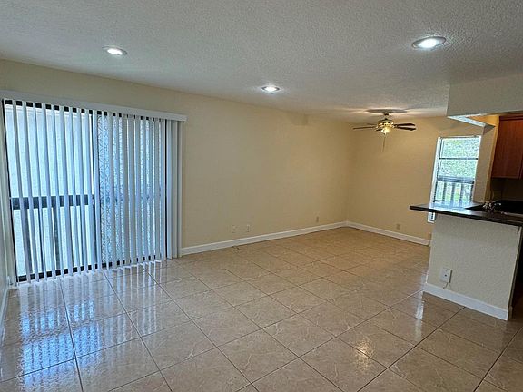 4th image of 3035 NW 118th Dr #222