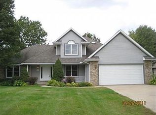 2364 N Ridge Dr, Cuyahoga Falls, OH 44223