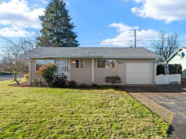 1411 Thompson Rd, Woodburn, OR 97071