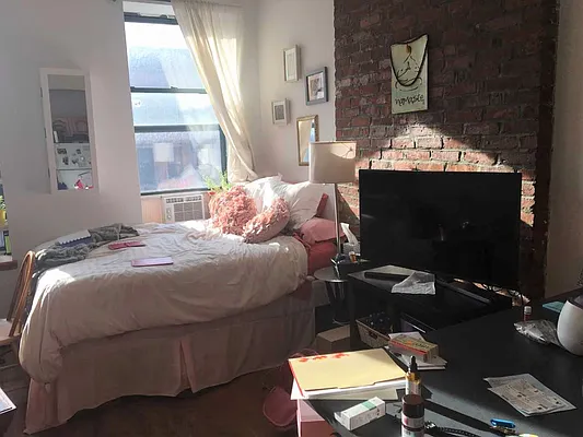 Rented by Jeffrey Mosczyc, LREB | media 11