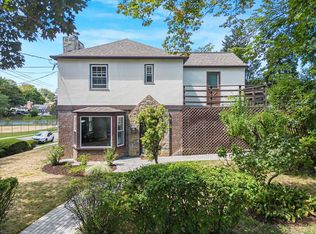 549 Park Avenue, Yonkers, NY 10703