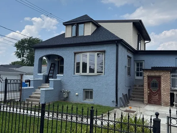 5712 W 56th St, Chicago, IL 60638