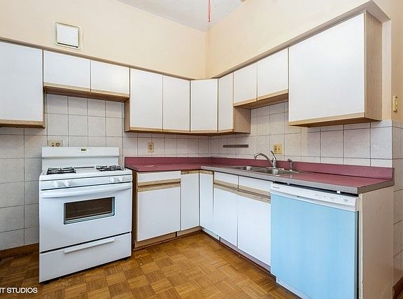 5th image of 6548 N Greenview Ave #1