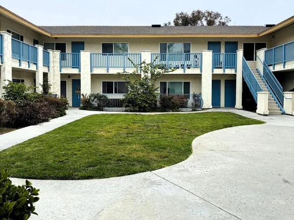 Welcome to Pacific View Apartments, 535-545 Greenbrier Dr #535-03, Oceanside, CA 92054