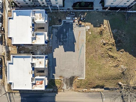 5th image of 3500 Jefferson St