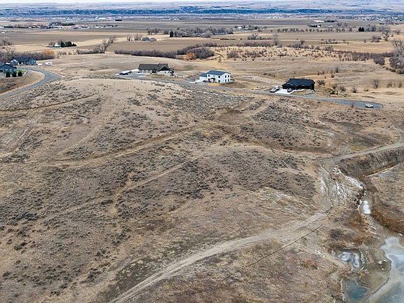 5th image of 8325 Pond Rd