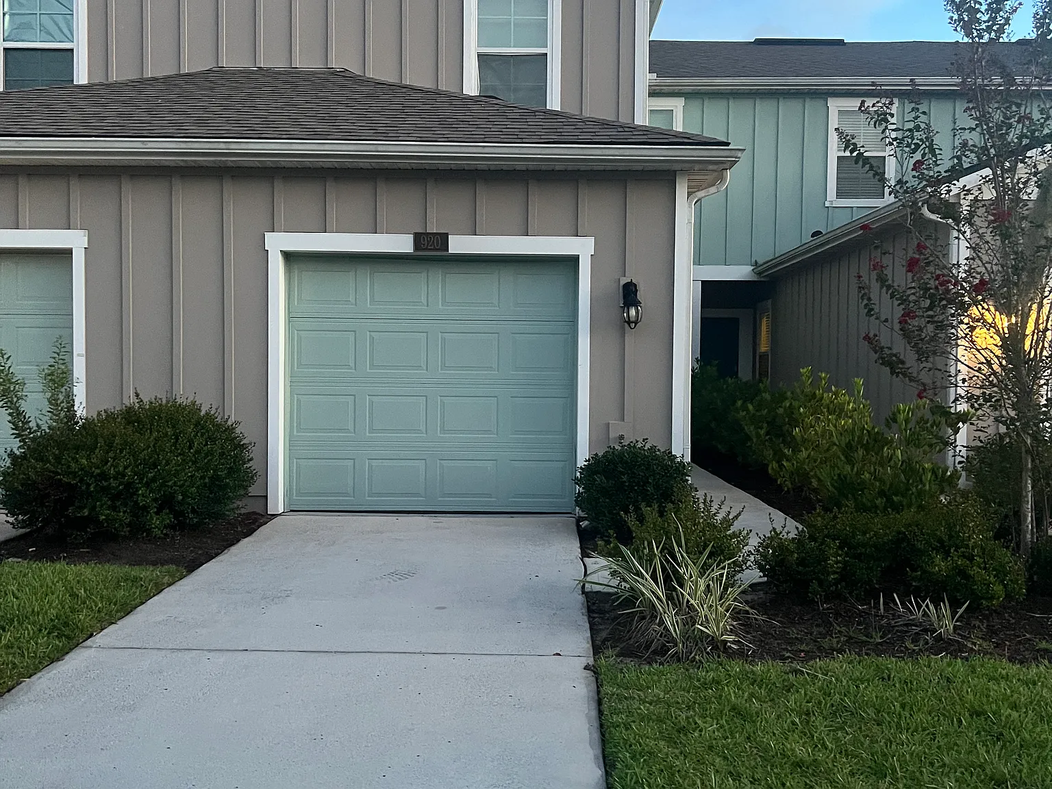 3 bed, 2.5 bath, 1502 sqft, $1,850 — Photo 4