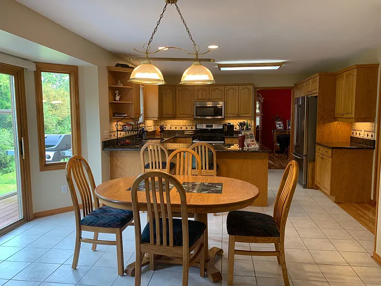 7805 Rutherford Ct — Photo 11
