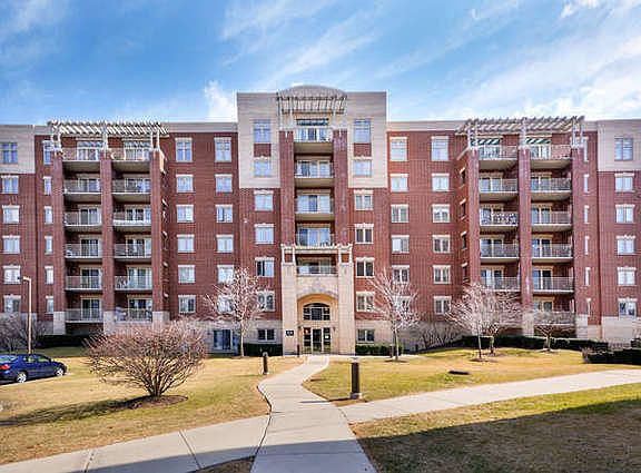 2nd image of 8711 W Bryn Mawr Ave APT 605
