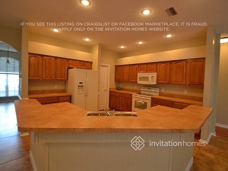 5472 Worthington Loop — Photo 6