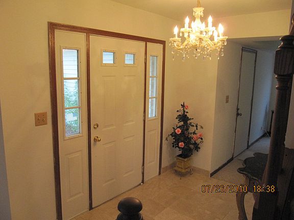 2nd image of 278 Janes Ave