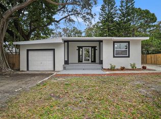8511 Sunbeam Ln, Tampa, FL 33615