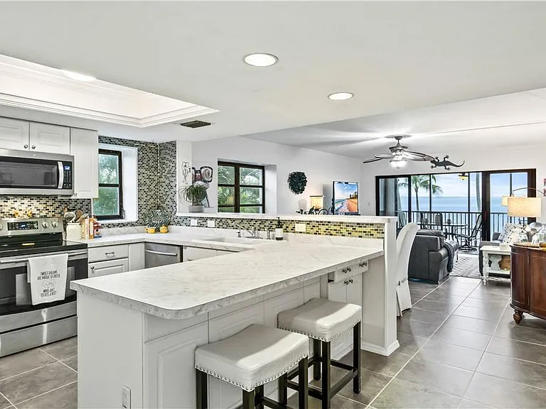3350 N Key Dr — Photo 4
