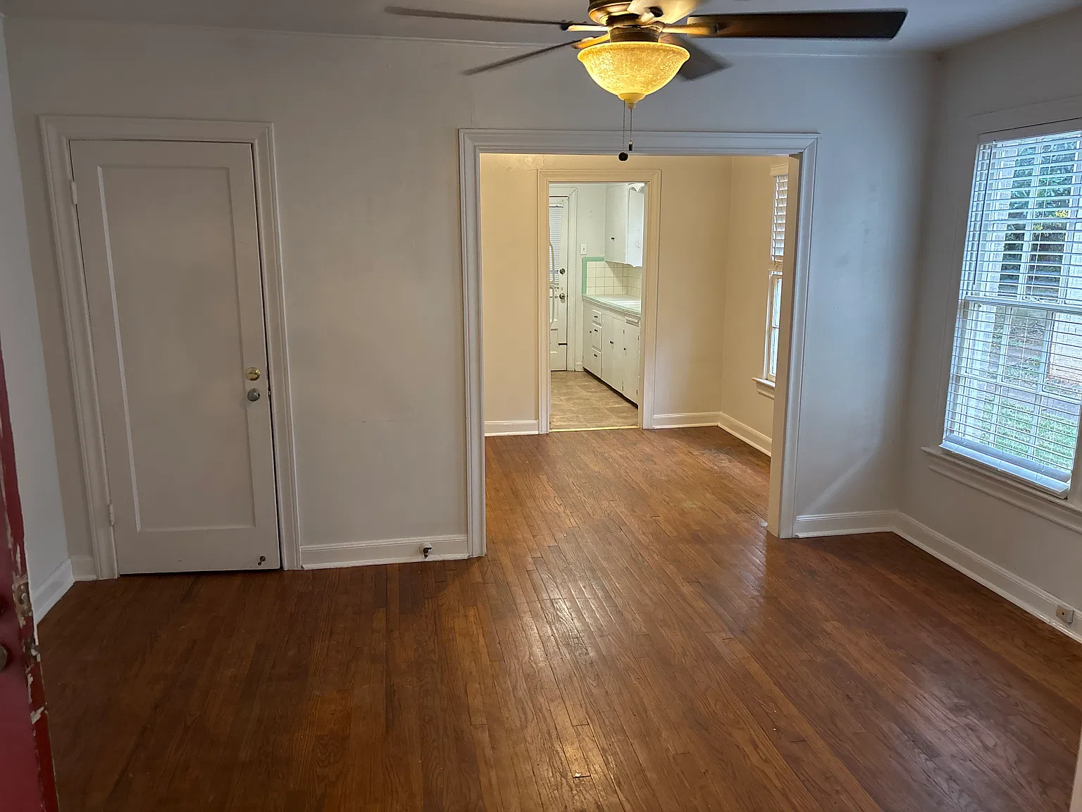 E 6th St, Tyler — Photo 3