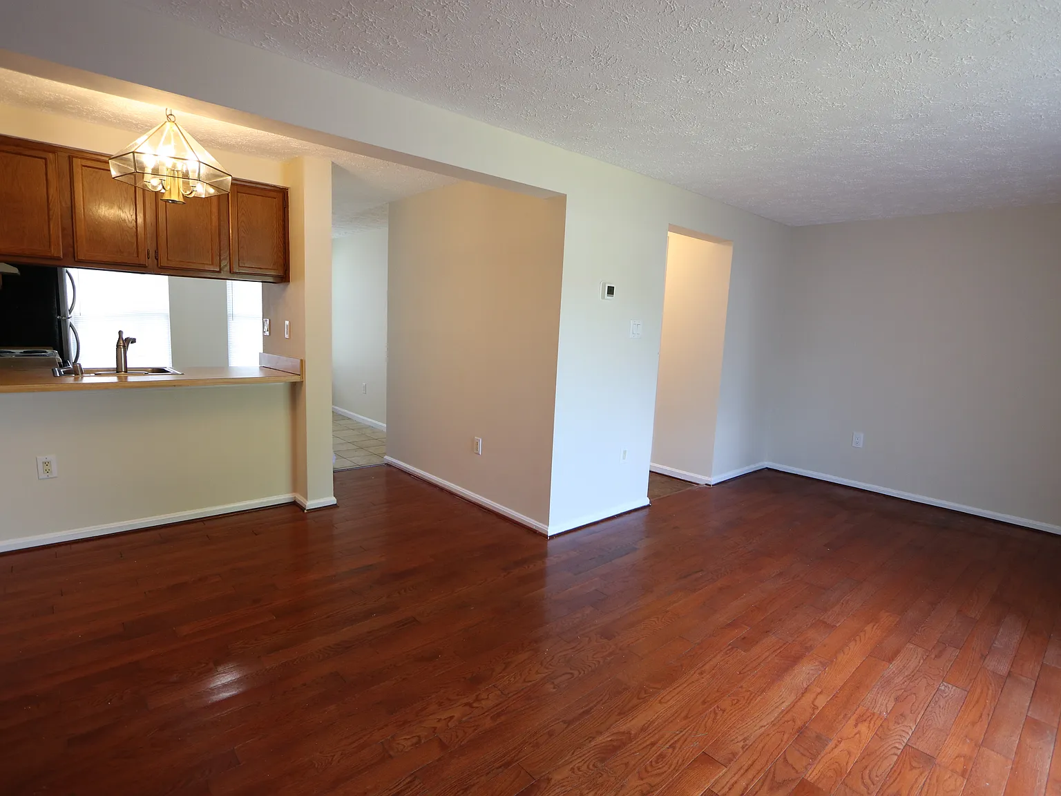 2 bed, 2.5 bath, 1120 sqft, $2,150 — Photo 4