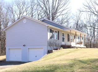 2664 Rutrough Rd, Roanoke, VA 24014