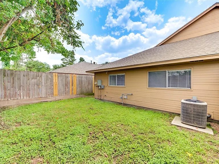 5255 Beaverbrook Dr — Photo 46
