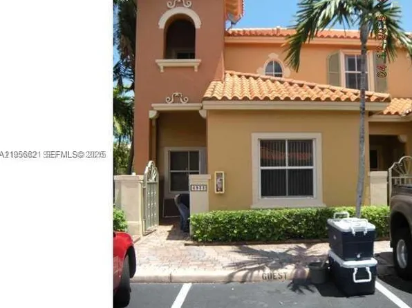 4932 Windward Way #1301, Fort Lauderdale, FL 33312