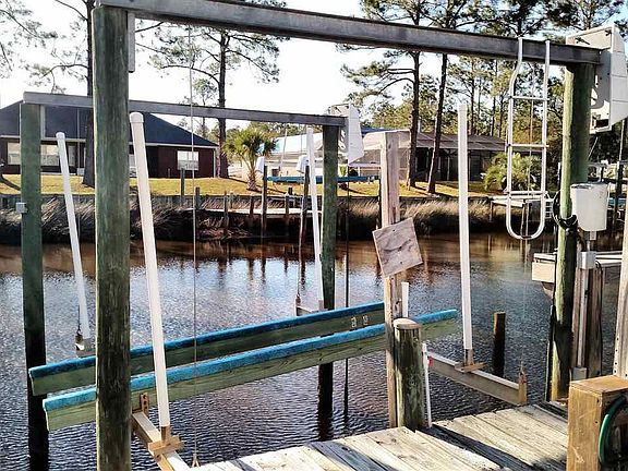 3rd image of 2741 Terry Cove Dr