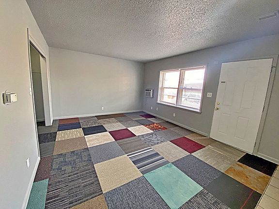 3rd image of 1101 N 48th Ave #111925