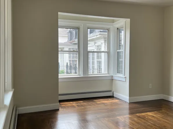 230 Unit St Floor 1, Providence, RI 02909