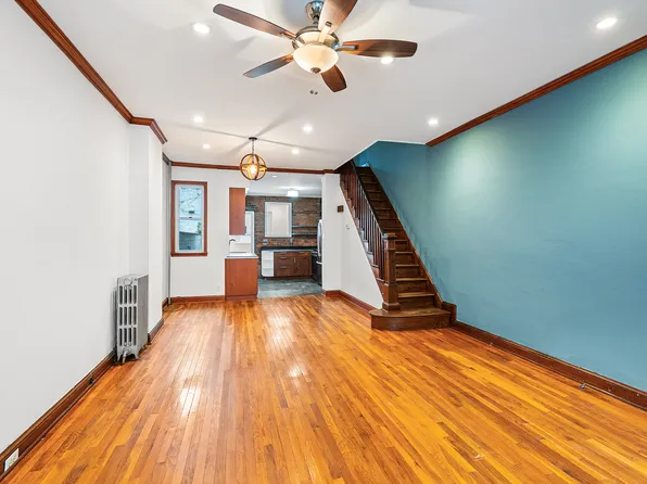 1913 S 8th St, Philadelphia, PA 19148