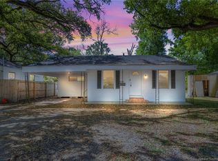 2006 9th St, Lake Charles, LA 70601