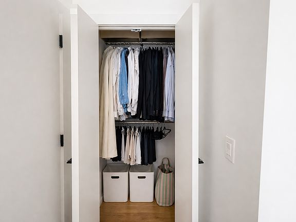 5th image of 1269 Dekalb Ave #3B