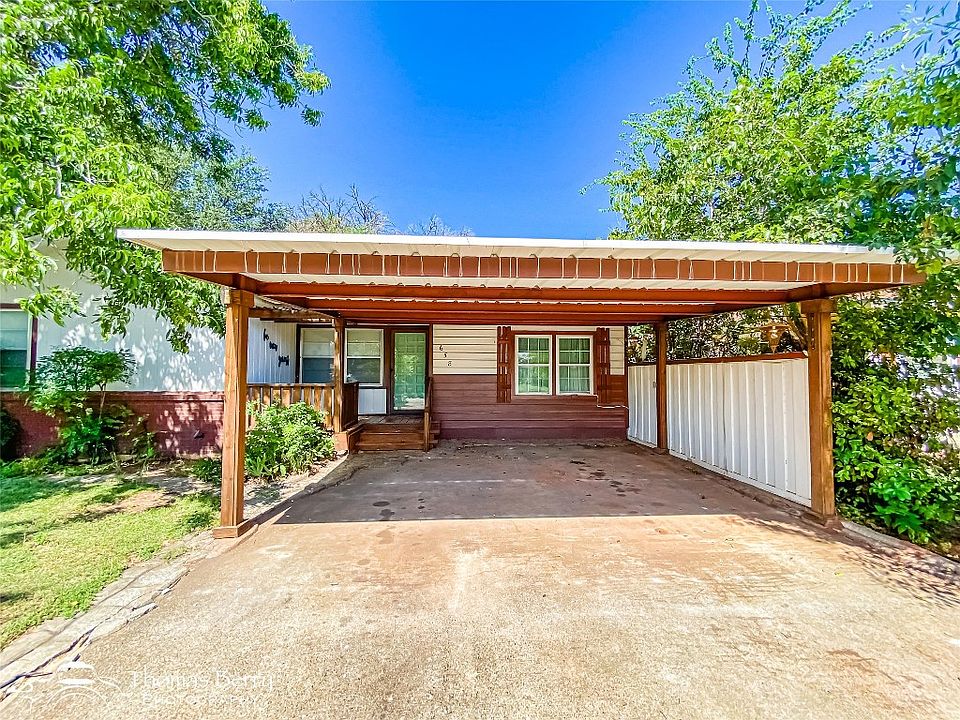 1st image of 658 Woodlawn Dr