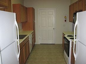 3rd image of 429 E Southern Dr