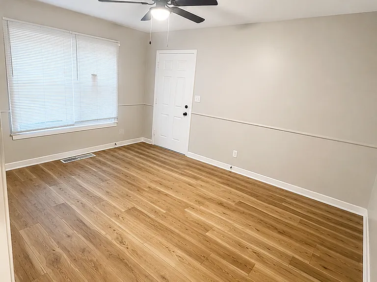 1632-1634 N Hillside St #1636 — Photo 1
