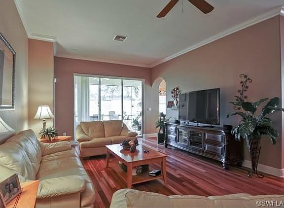 3rd image of 793 Vistana Cir