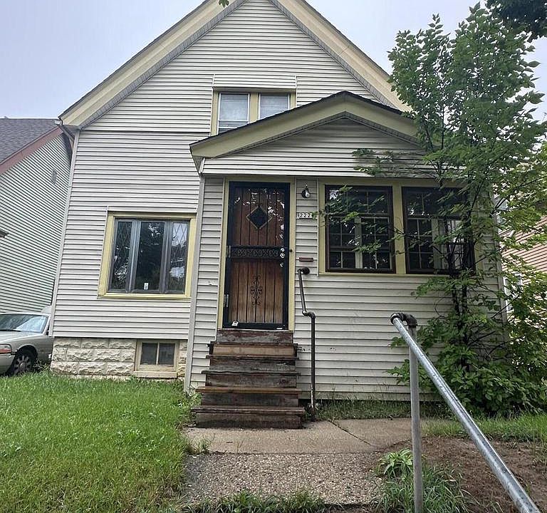 1st image of 2222 W Finn PLACE