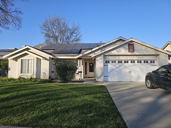 2nd image of 440 W Pepper Drive
