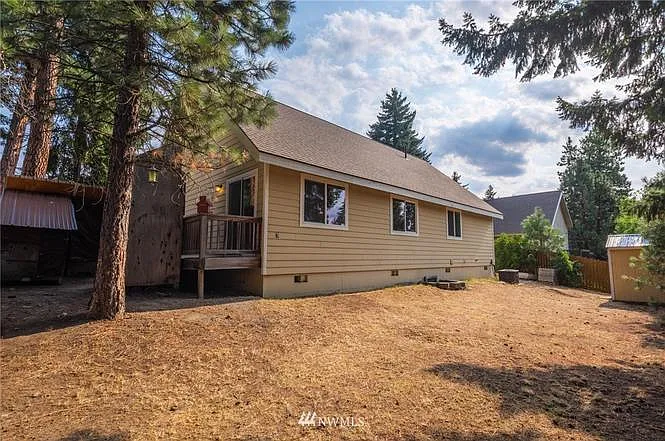 907 Marian Dr — Photo 18