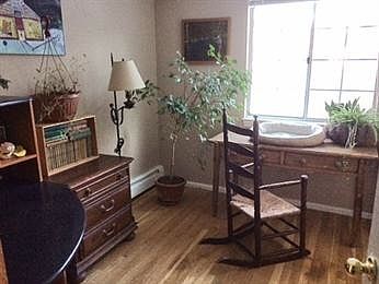 2nd image of 6 Harding Rd