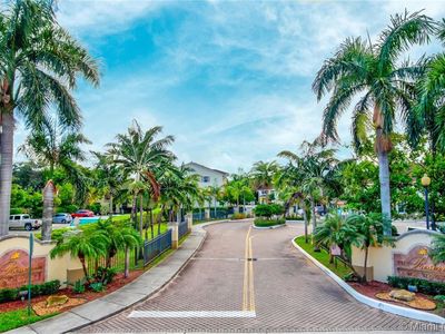 734 NE 90th St UNIT 301, Miami, FL, 33138
